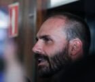STF condena Eduardo Bolsonaro e ex-deputado fala em “farsa” em entrevista