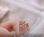 Hospital é condenado após troca de bebês descoberta por DNA