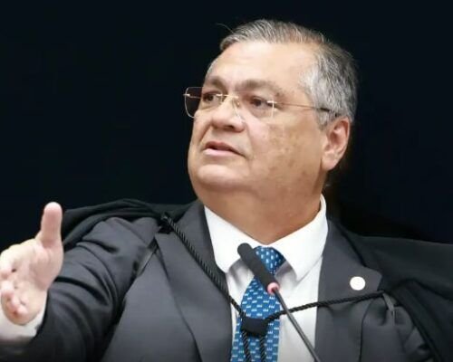Dino acaba com a aposentadoria compulsória como punição a juízes