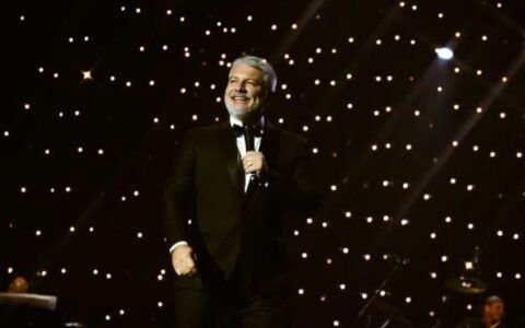 Show celebra Sinatra no Teatro Goiânia