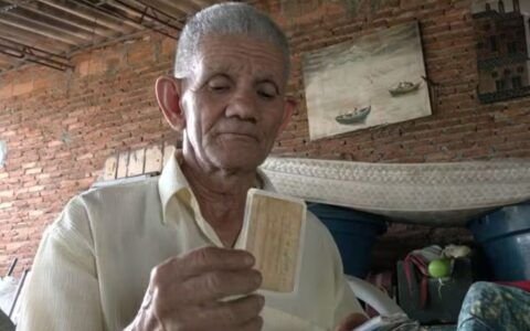 Erro no INSS faz aposentado vivo ser tratado como morto pela segunda vez