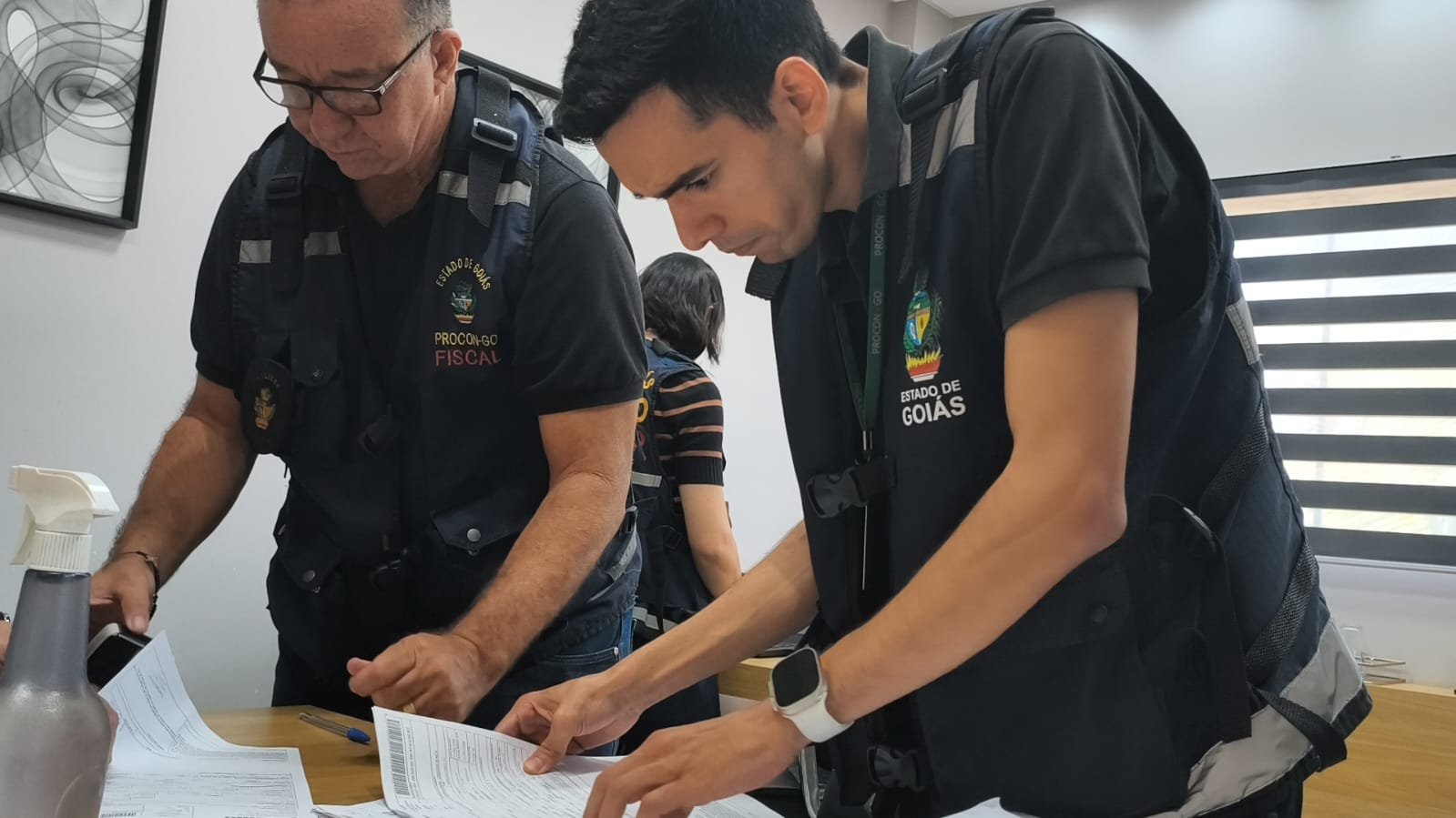 Operação autua distribuidoras por aumento injustificado em preços de combustível