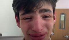 Amizade de infância era encenação, revela jovem nas redes