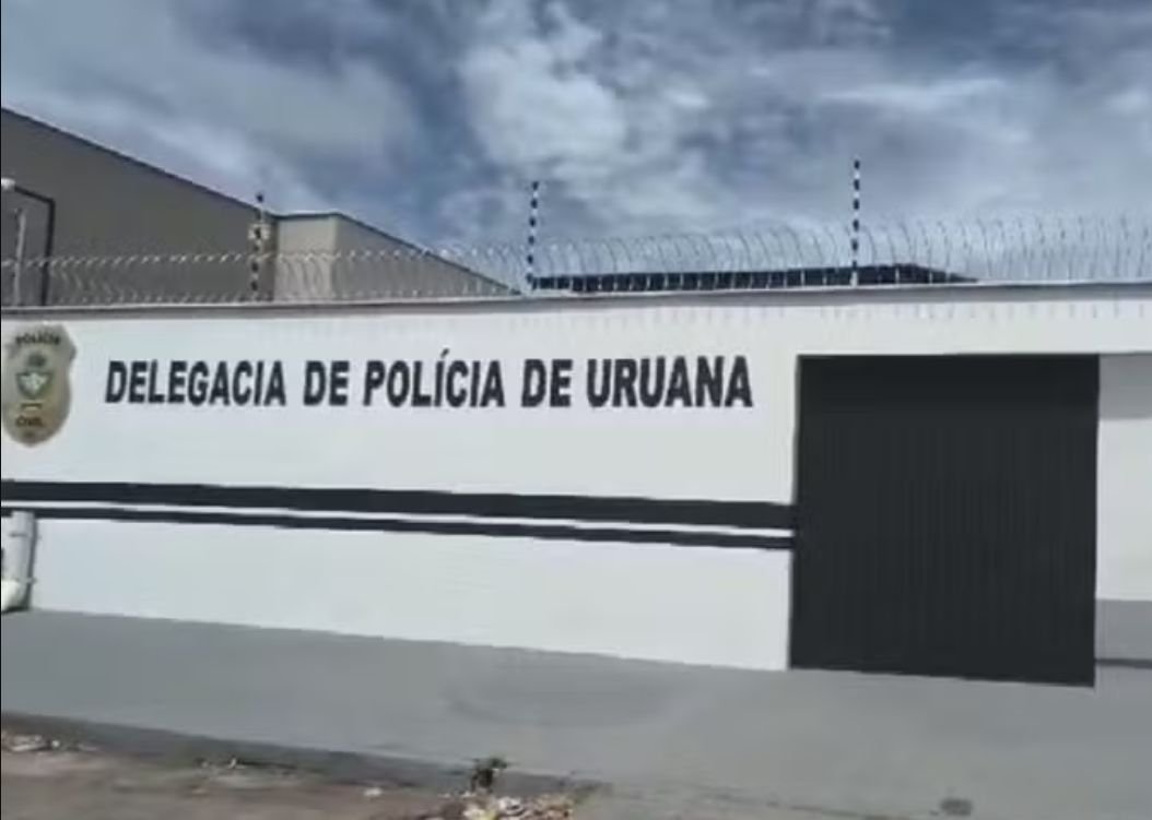 Professor é indiciado por estuprar aluna de 17 anos em Uruana