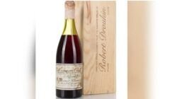 Vinho raro de 1945 bate recorde e é vendido por milhões