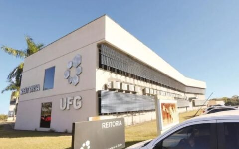 UFG demite docente após denúncias de alunas