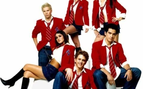 Evento em Goiânia celebra hits do RBD com festa temática