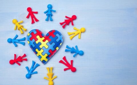 Congresso sobre autismo reúne especialistas em Goiânia