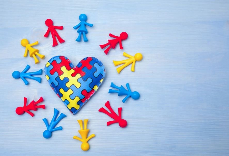 Congresso sobre autismo reúne especialistas em Goiânia