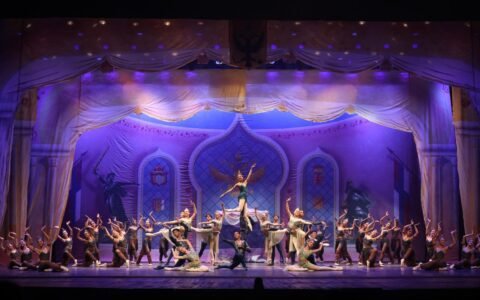 Balé do Basileu França é escolhido para abrir Festival de Dança de Joinville