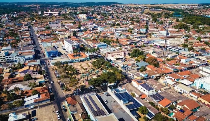 Prefeitura de Trindade lança seleção com salários de até R$ 4,1 mil