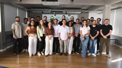 Startups de todo o Brasil iniciam imersão presencial em Goiás com foco em IA