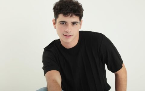 'Quem Ama Cuida' marca a estreia de João Victor Gonçalves no horário nobre da TV Globo