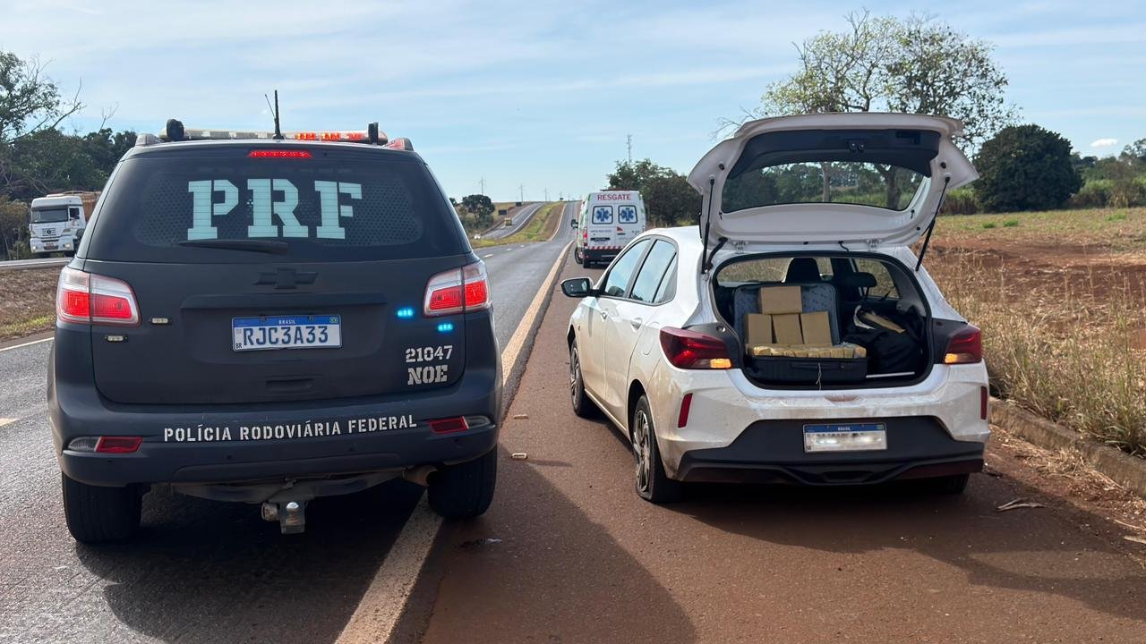 PRF apreende drogas e captura foragido após tentativa de fuga na BR-060, em Acreúna