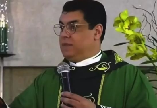 Padre alerta noiva após exigências do noivo e casamento acaba cancelado