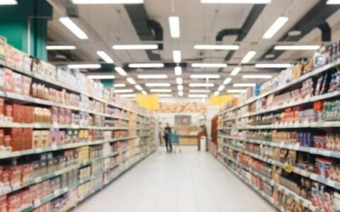 Sindicato aponta que 75% dos supermercados descumpriram acordo em Goiânia