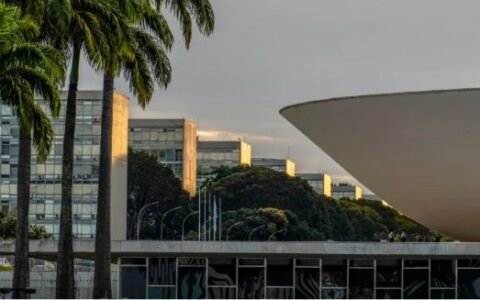 Congresso se aproxima do recesso sem votar PEC 6x1 e PL da Misoginia