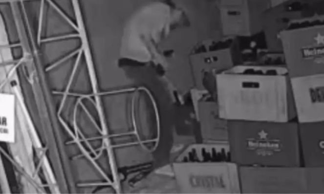 Homem é flagrado furtando cervejas e acaba preso em Pirenópolis
