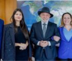 Lula manifesta preferência por Adriana Acorsi e Aava Santiago em Goiás
