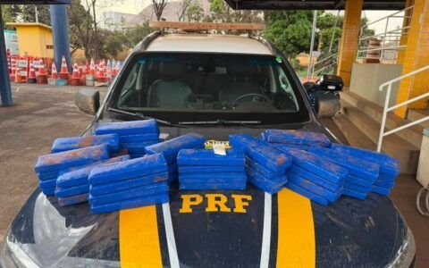 PRF apreende 60 kg de drogas em dois flagrantes em Rio Verde