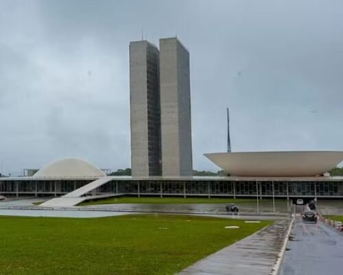 Goiás tem 10 candidatos confirmados na disputa pelo Senado em 2026