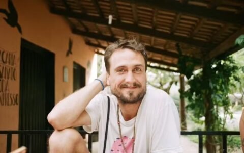 Ex-ator da Globo troca Rio por ônibus na Chapada dos Veadeiros