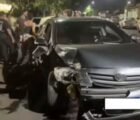 Motorista bate em seis carros e foge a pé em Mineiros