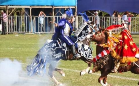 Corumbá de Goiás revive tradição das Cavalhadas neste fim de semana