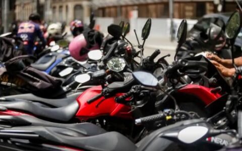 Lula sanciona crédito para motoristas comprarem veículos novos
