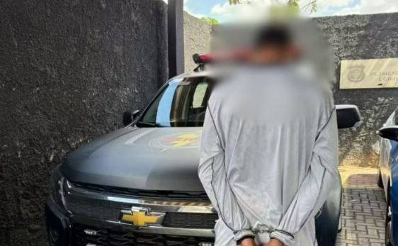 Jovem é encontrado morto em cemitério em Goiânia e entregador é preso