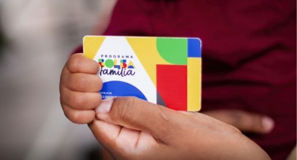 Governo esclarece boatos sobre escala 6x1, Bolsa Família e Gás do Povo